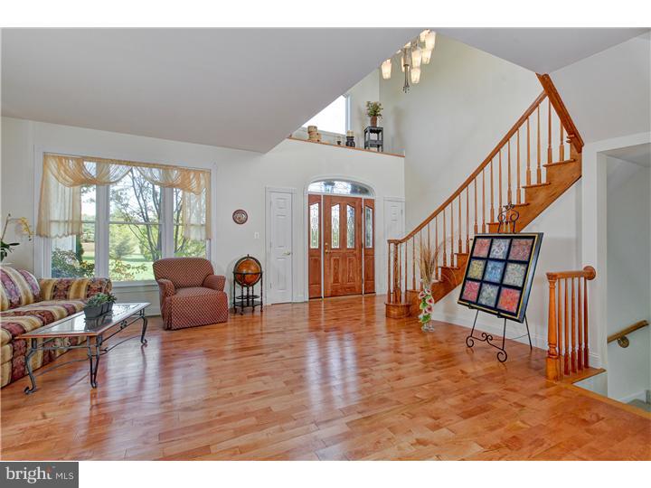 986 Elk Road Monroeville, NJ 08343 - Photo 3 of 25 Foyer