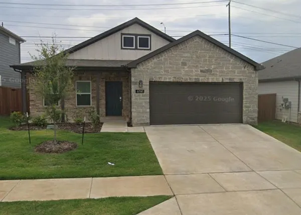 $2,650 | 6737 Babylon Boulevard, Fort Worth, TX 76179