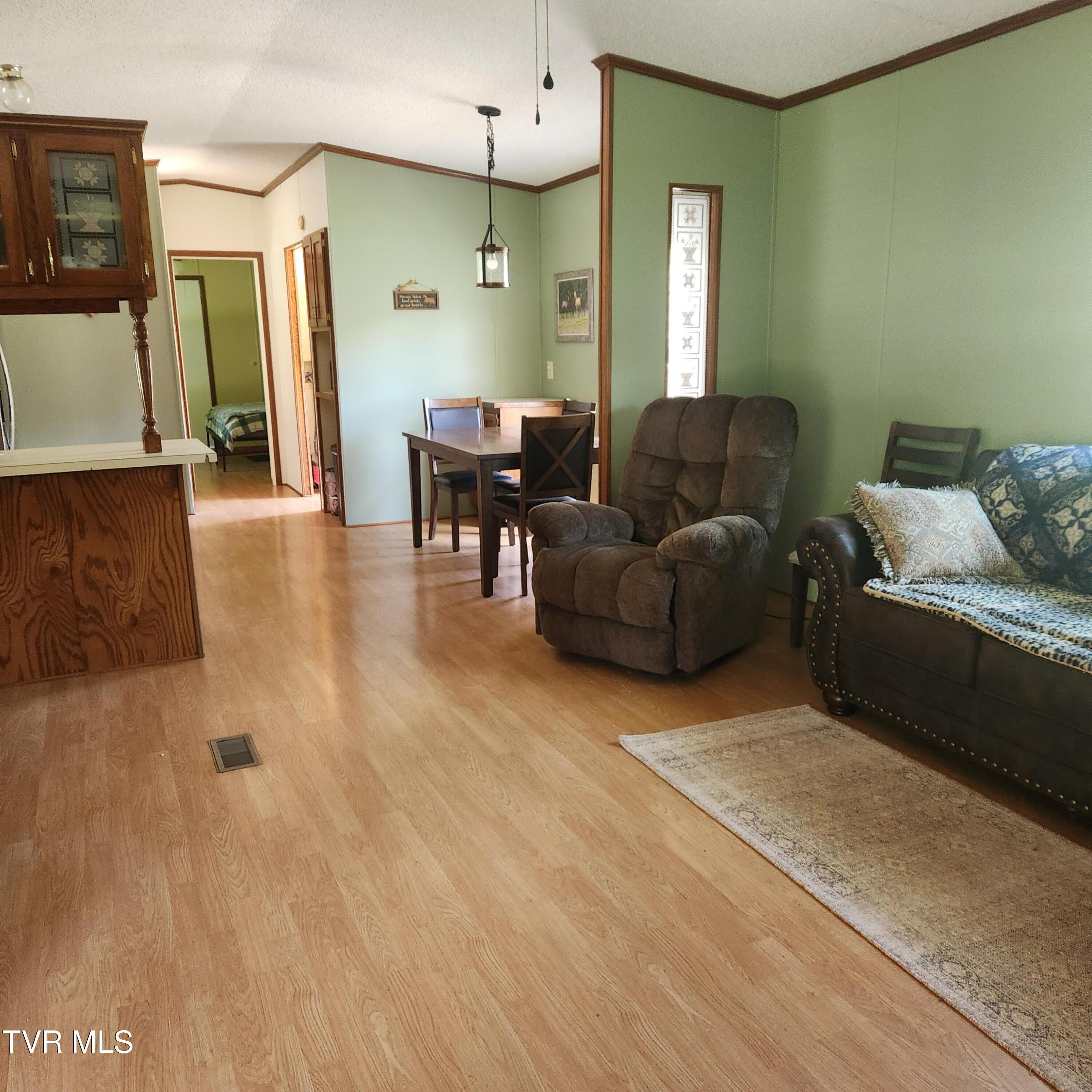 113 Liberty Hollow Road Elizabethton, TN 37643 - Photo 10 of 24 09