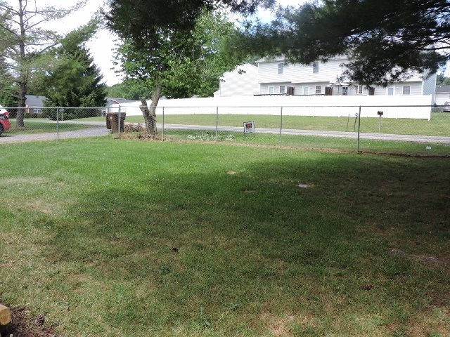 828 Augusta Farms Road Waynesboro, VA 22980 - Photo 3 of 14
