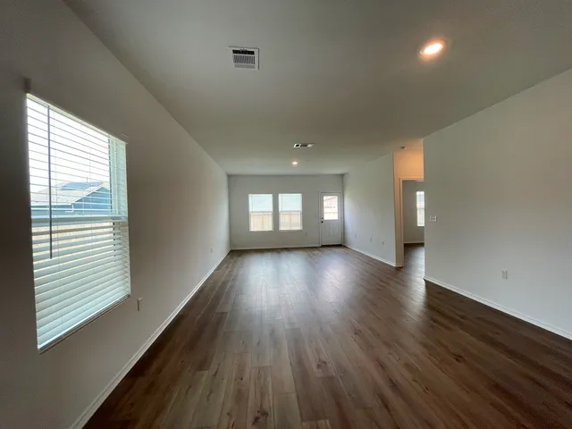 $1,945 | 14413 Dora Amellia Cove, Pflugerville, TX 78660