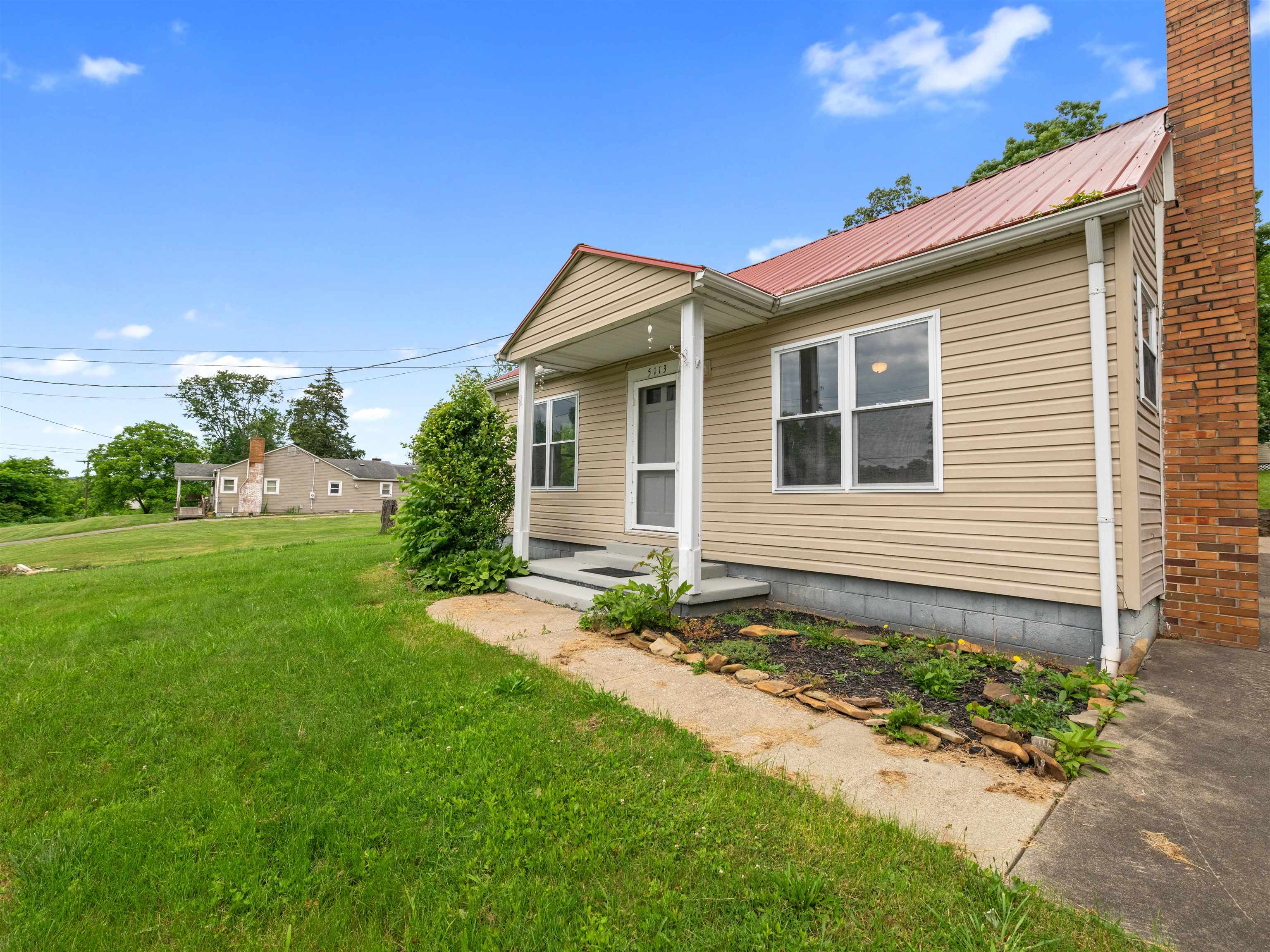 5113 Bybee Road Ashland, KY 41102 - Photo 5 of 33