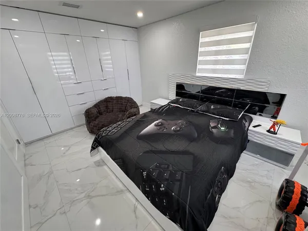 $4,000 | 10412 Southwest 173rd Street, Miami, FL 33157