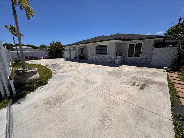 $4,000 | 10412 Southwest 173rd Street, Miami, FL 33157