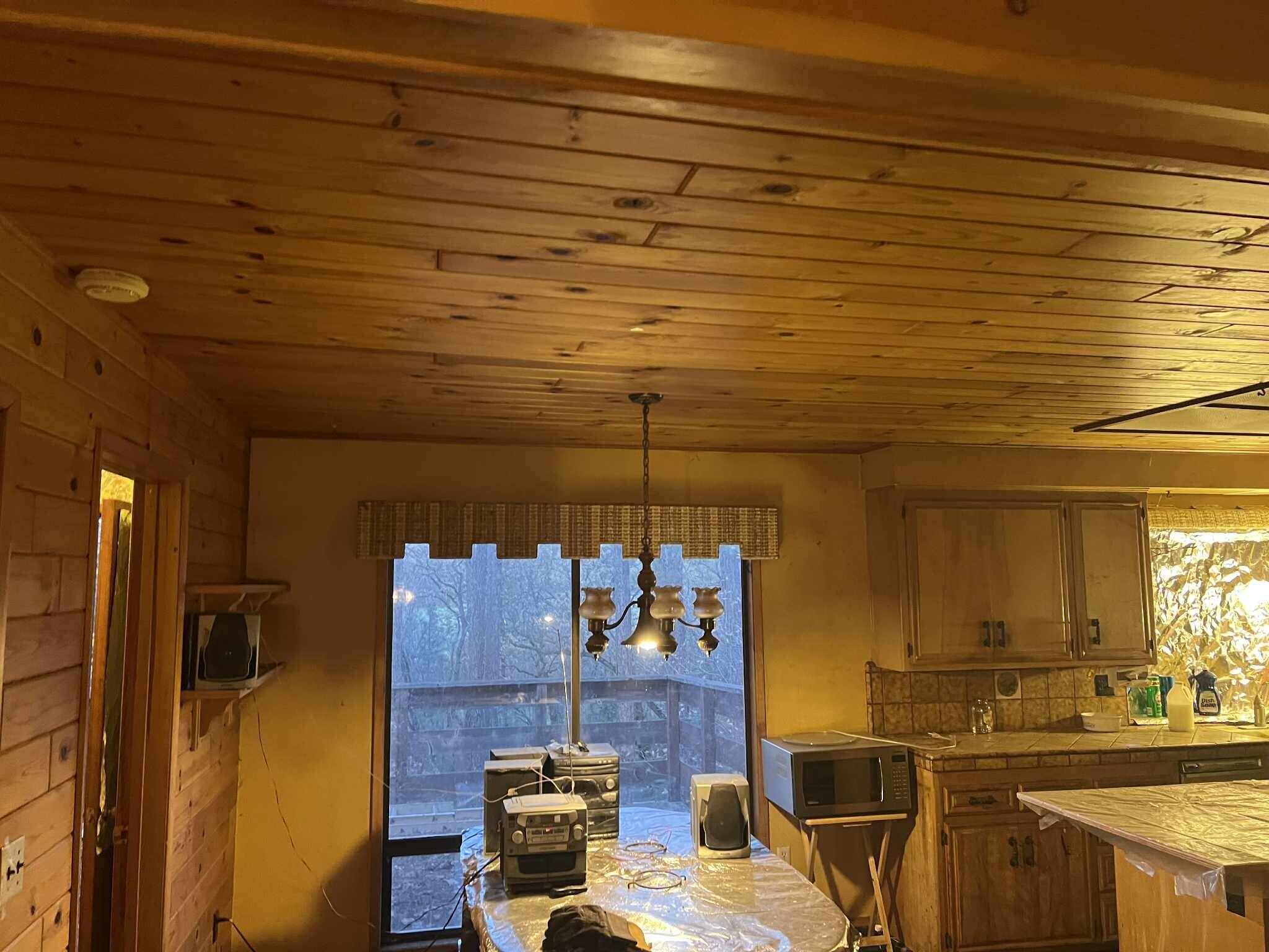 29140 South Cow Creek Road Whitmore, CA 96096 - Photo 14 of 54 DINING AREA