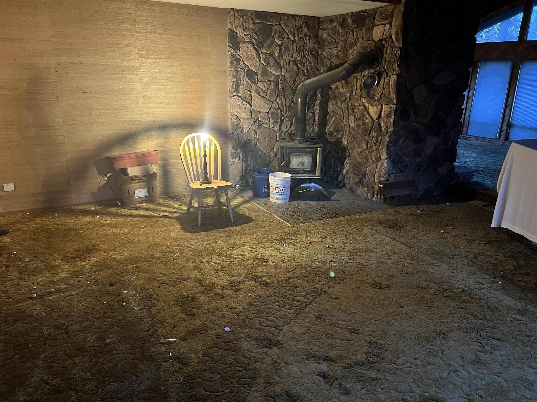 29140 South Cow Creek Road Whitmore, CA 96096 - Photo 18 of 54 FAMILY ROOM 3