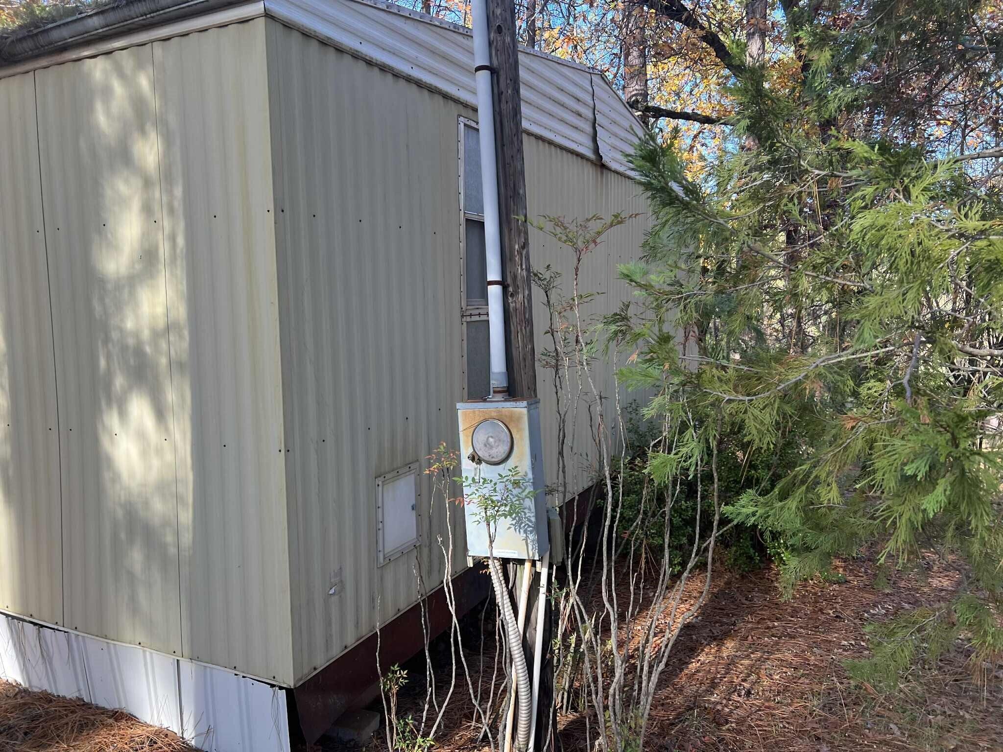 29140 South Cow Creek Road Whitmore, CA 96096 - Photo 44 of 54 EAST SIDE OF MOBILE