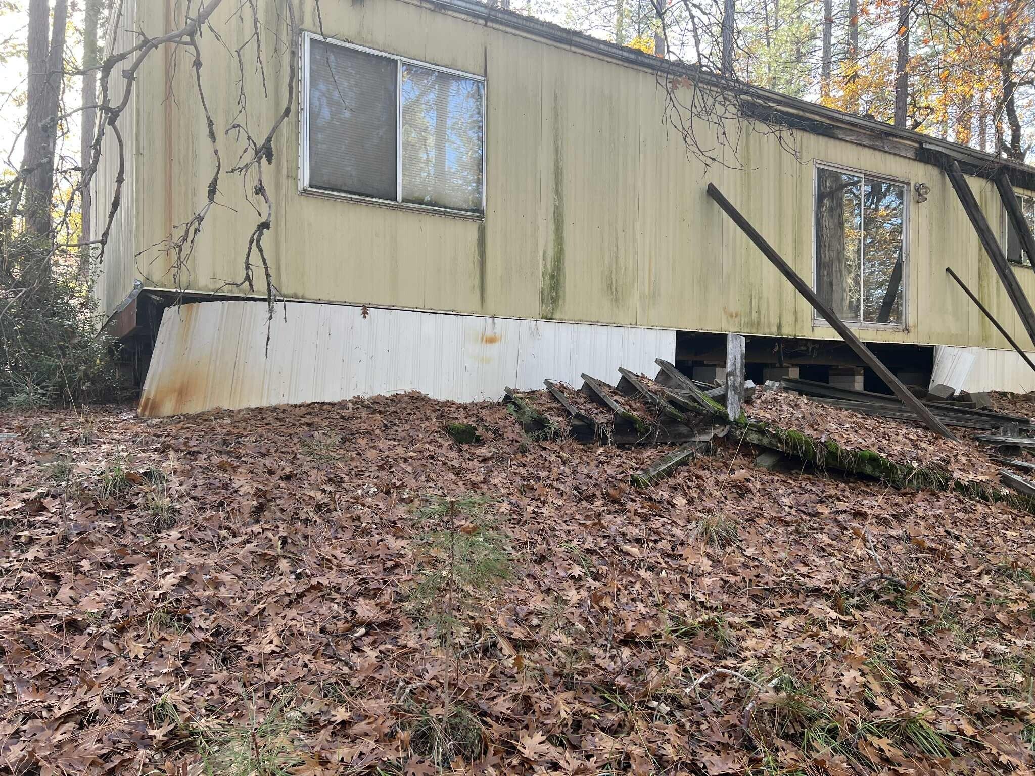 29140 South Cow Creek Road Whitmore, CA 96096 - Photo 45 of 54 NORTH SIDE OF MOBILE