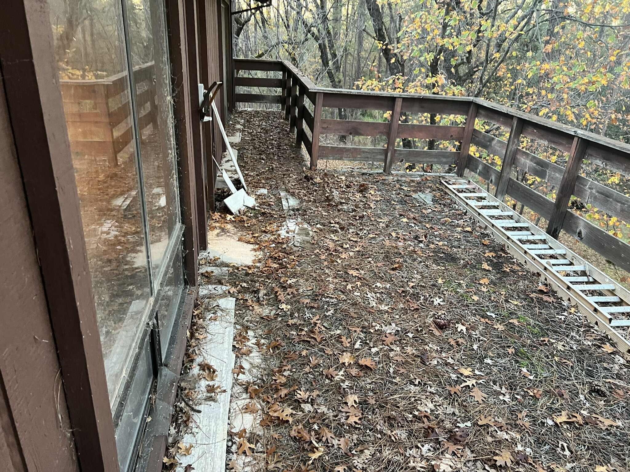 29140 South Cow Creek Road Whitmore, CA 96096 - Photo 10 of 54 DECK