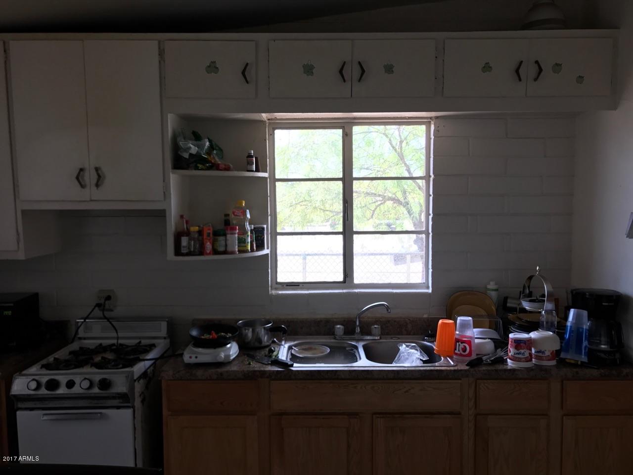 2914 West Almeria Road Phoenix, AZ 85009 - Photo 13 of 15 36251