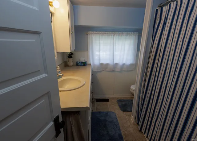 $229,000 | 201 Lincoln Street, Williamsport, IN 47993