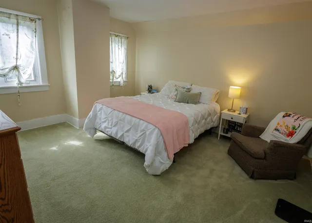 $229,000 | 201 Lincoln Street, Williamsport, IN 47993