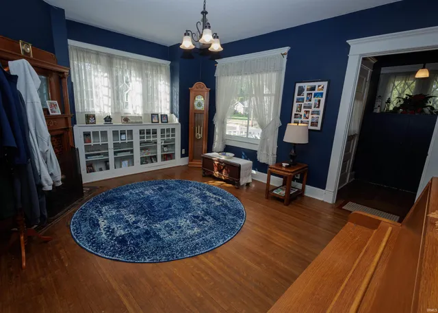 $229,000 | 201 Lincoln Street, Williamsport, IN 47993