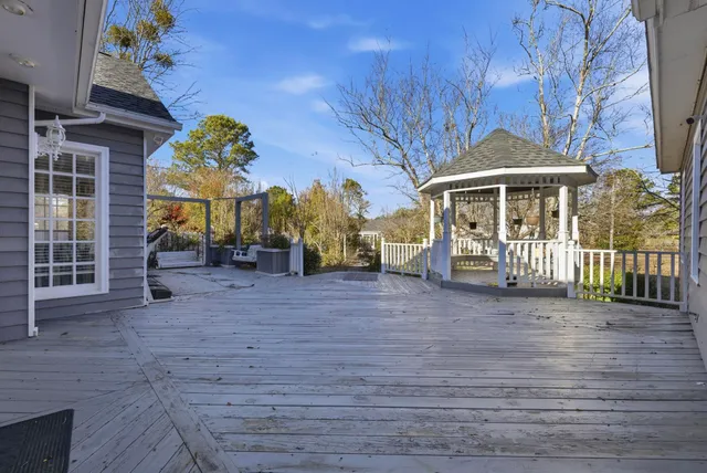 $699,000 | 485 Carolina Drive, Loris, SC 29569