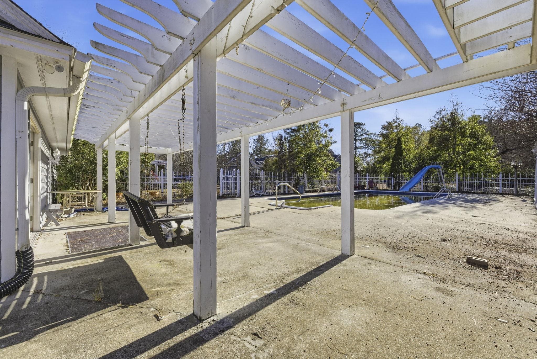 485 Carolina Drive Loris, SC 29569 - Photo 38 of 40 View of patio featuring a pergola