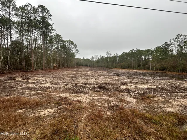 $47,900 | 7105 Crazy Horse Drive, Kiln, MS 39556