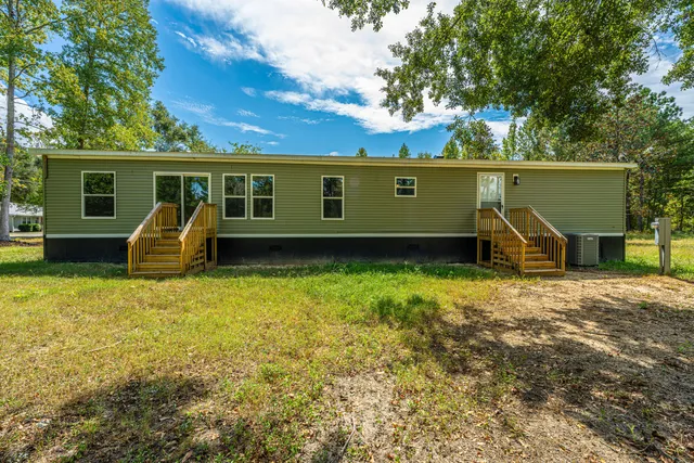 $265,000 | 606 Rabbitpatch Lane, St. Stephen, SC 29479