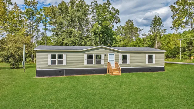 $265,000 | 606 Rabbitpatch Lane, St. Stephen, SC 29479