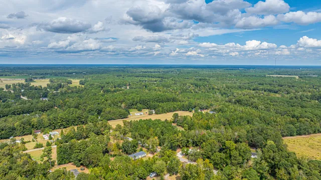 $265,000 | 606 Rabbitpatch Lane, St. Stephen, SC 29479