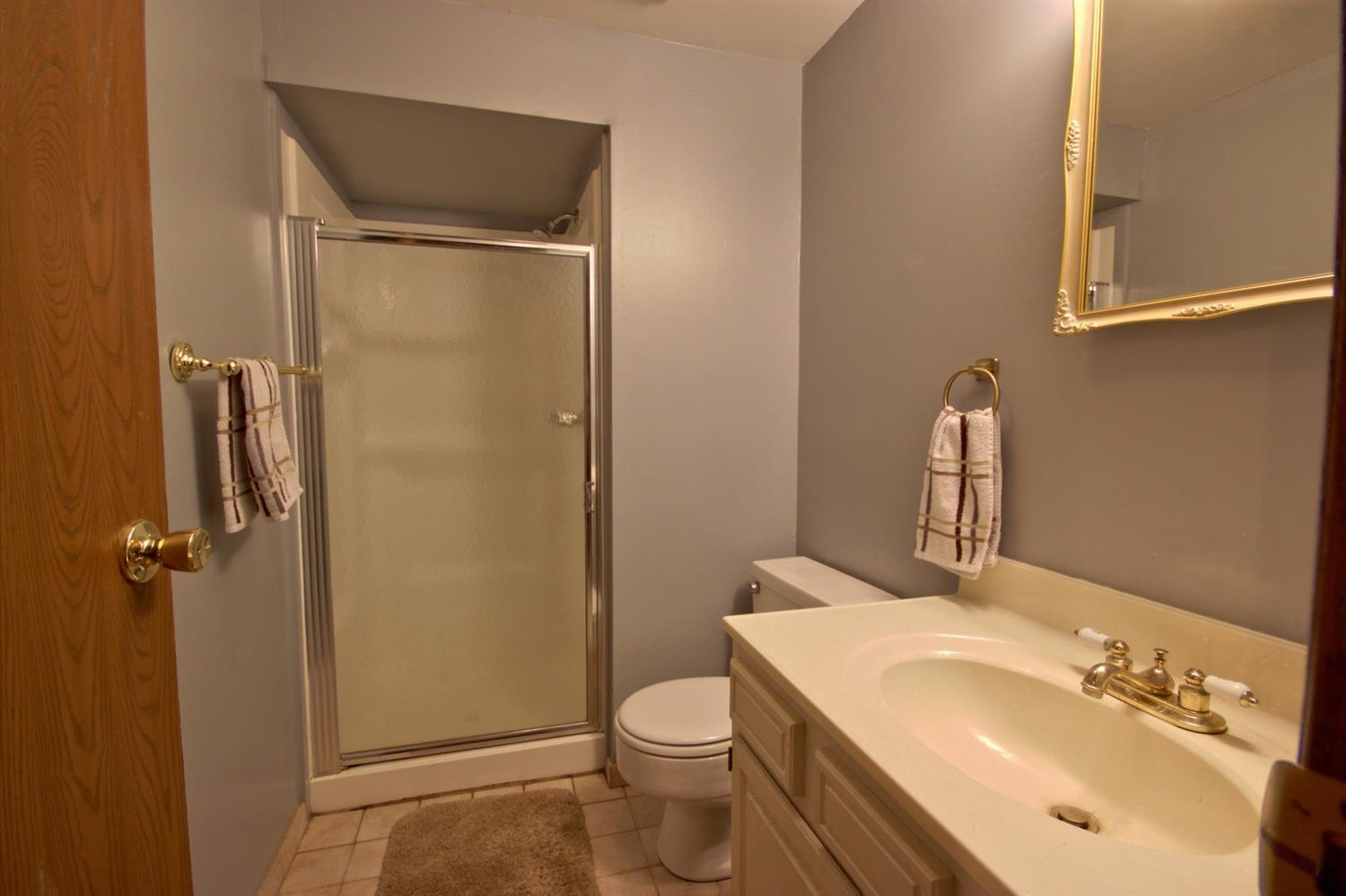 906 Collins Road Fort Mitchell, KY 41017 - Photo 23 of 28 Gallery Image 23