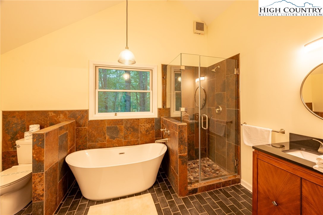 563 Oakley Green, Unit 563 Boone, NC 28607 - Photo 28 of 45