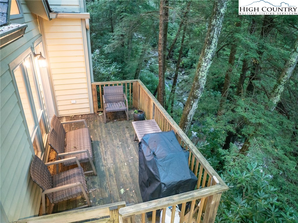 563 Oakley Green, Unit 563 Boone, NC 28607 - Photo 5 of 45