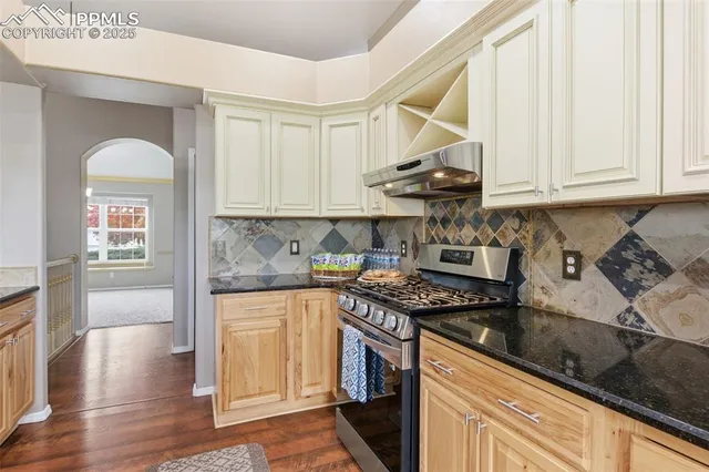 $679,900 | 770 Amberglen Court, Colorado Springs, CO 80906