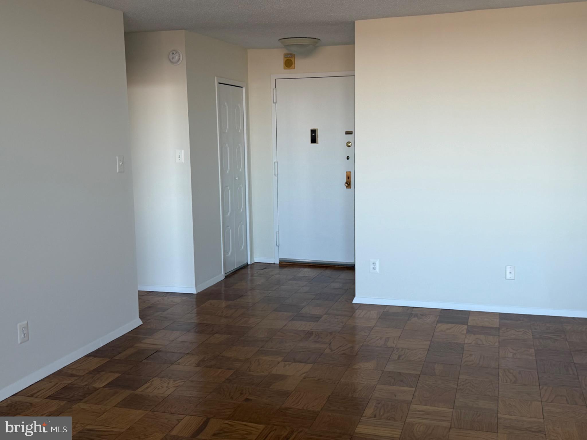 5225 Pooks Hill Road, Unit 1804N Bethesda, MD 20814 - Photo 3 of 44 a view of an empty room