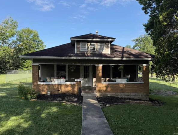 $189,900 | 281 Guthrie Road, Bedford, IN 47421