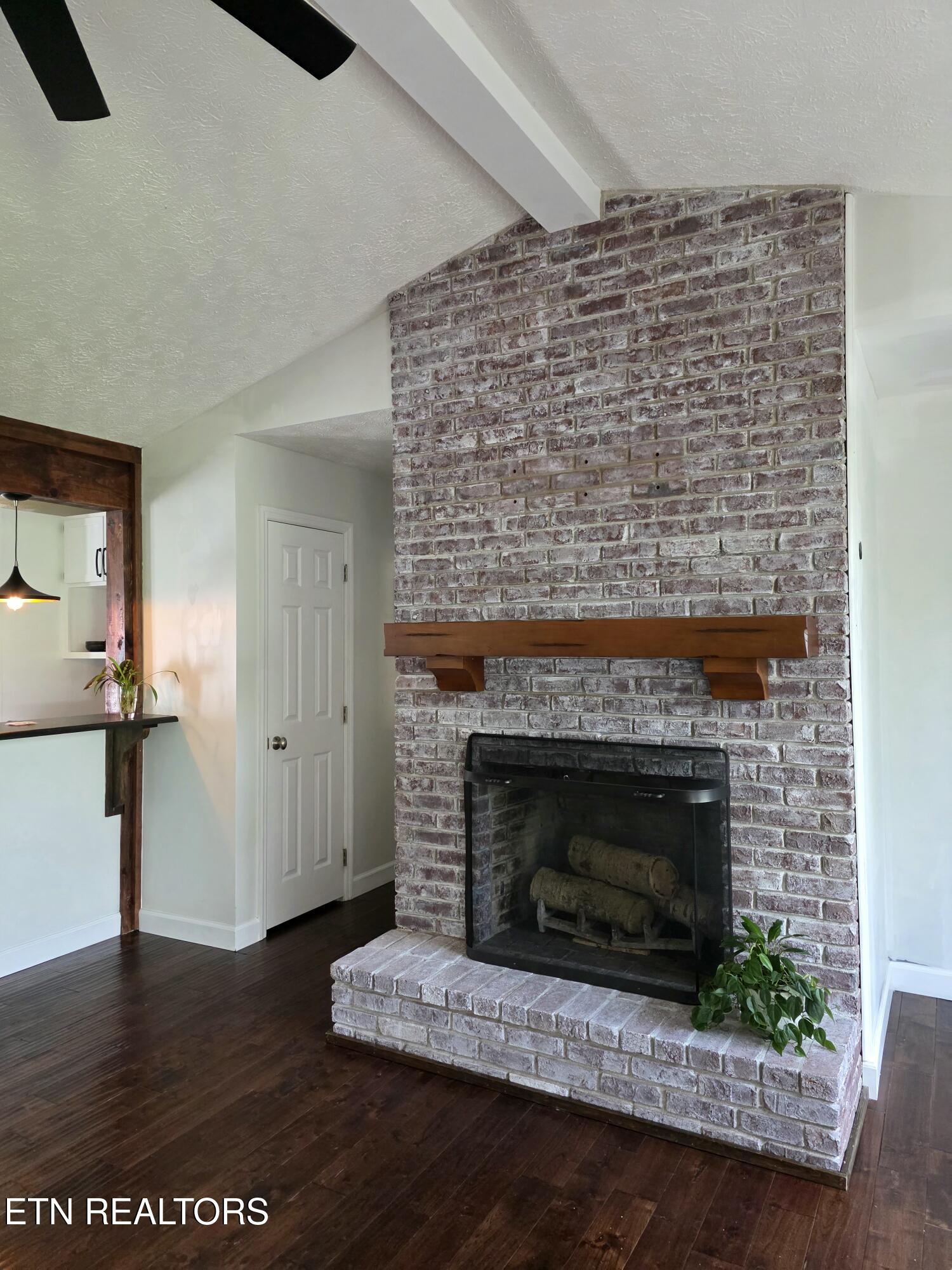 109 McDonald Road Sweetwater, TN 37874 - Photo 6 of 34 20250616_160516