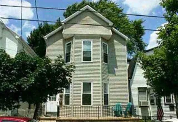 $2,350 | 15 George Street, Unit 2, Bayonne, NJ 07002