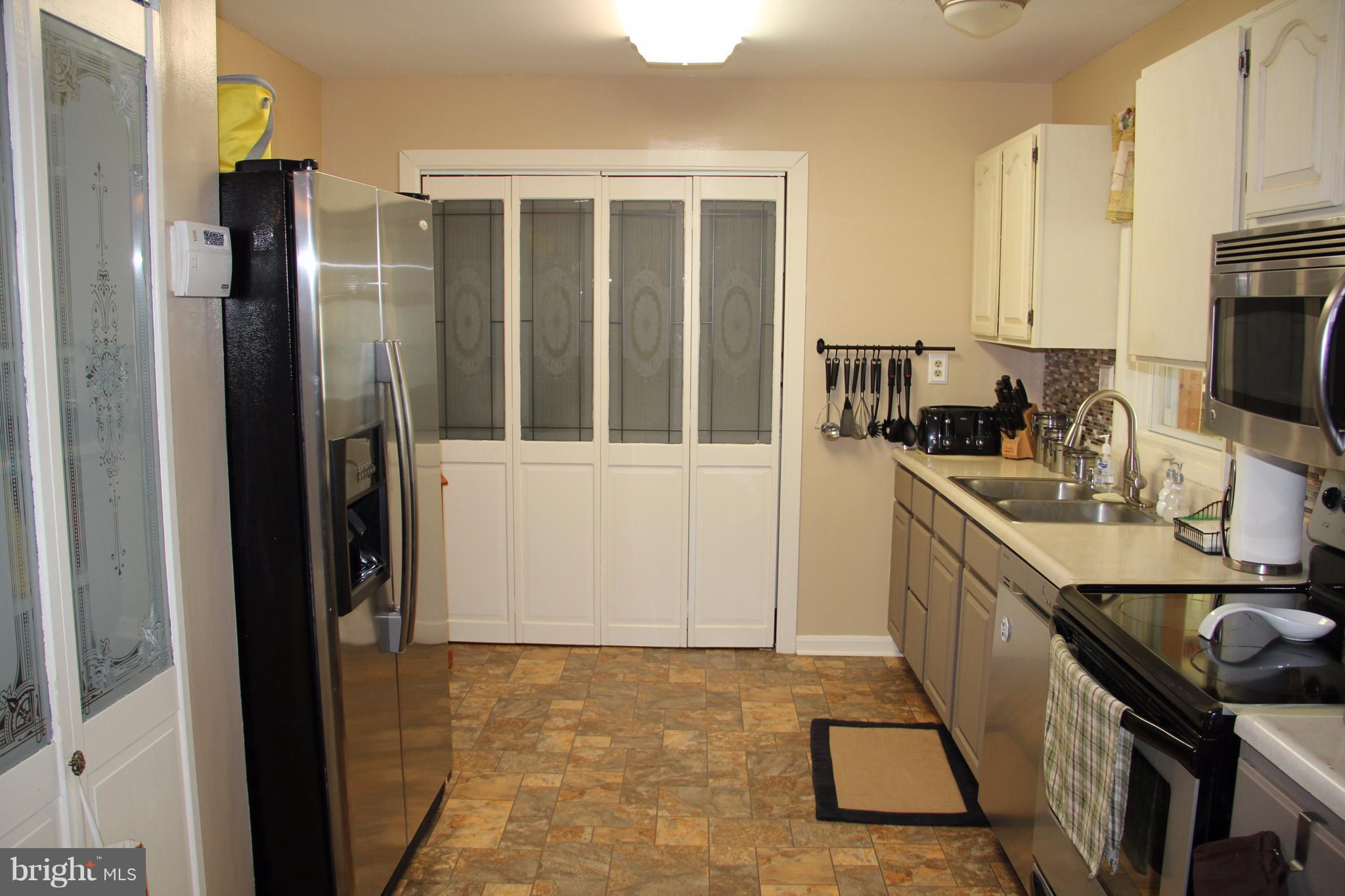 834 Joppa Farm Road Joppa, MD 21085 - Photo 14 of 17 Kitchen