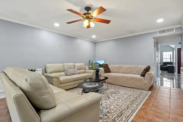 $289,999 | 4002 Bond Street, Rowlett, TX 75088