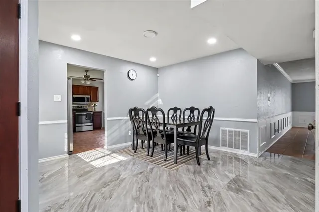 $289,999 | 4002 Bond Street, Rowlett, TX 75088