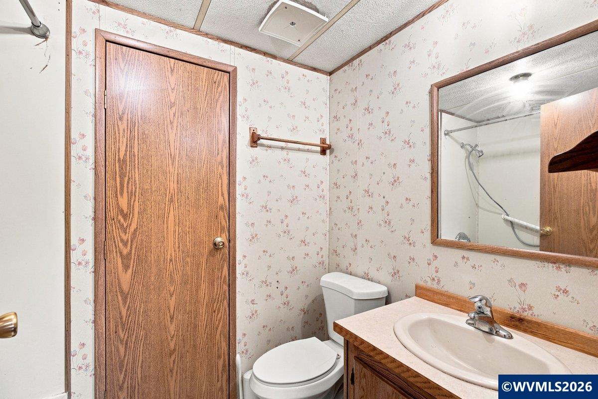 660 Harrington Road Falls City, OR 97344 - Photo 16 of 26 Gallery Image 16