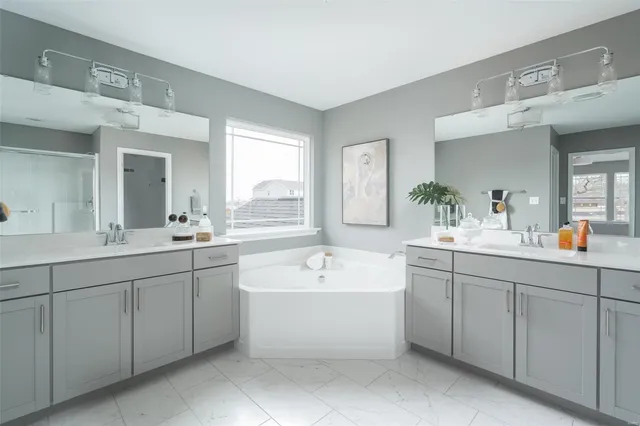 $454,900 | 1 Stratton @ Ryehill Manor Street, St. Peters, MO 63376