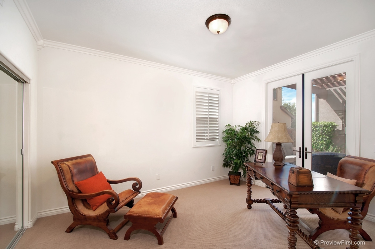 2661 Paradise Road Carlsbad, CA 92009 - Photo 11 of 25 Gallery Image 11