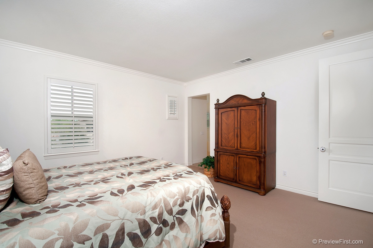 2661 Paradise Road Carlsbad, CA 92009 - Photo 13 of 25 Gallery Image 13