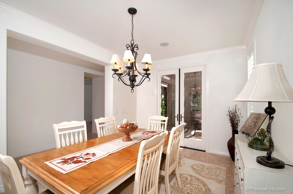 2661 Paradise Road Carlsbad, CA 92009 - Photo 3 of 25 Gallery Image 3