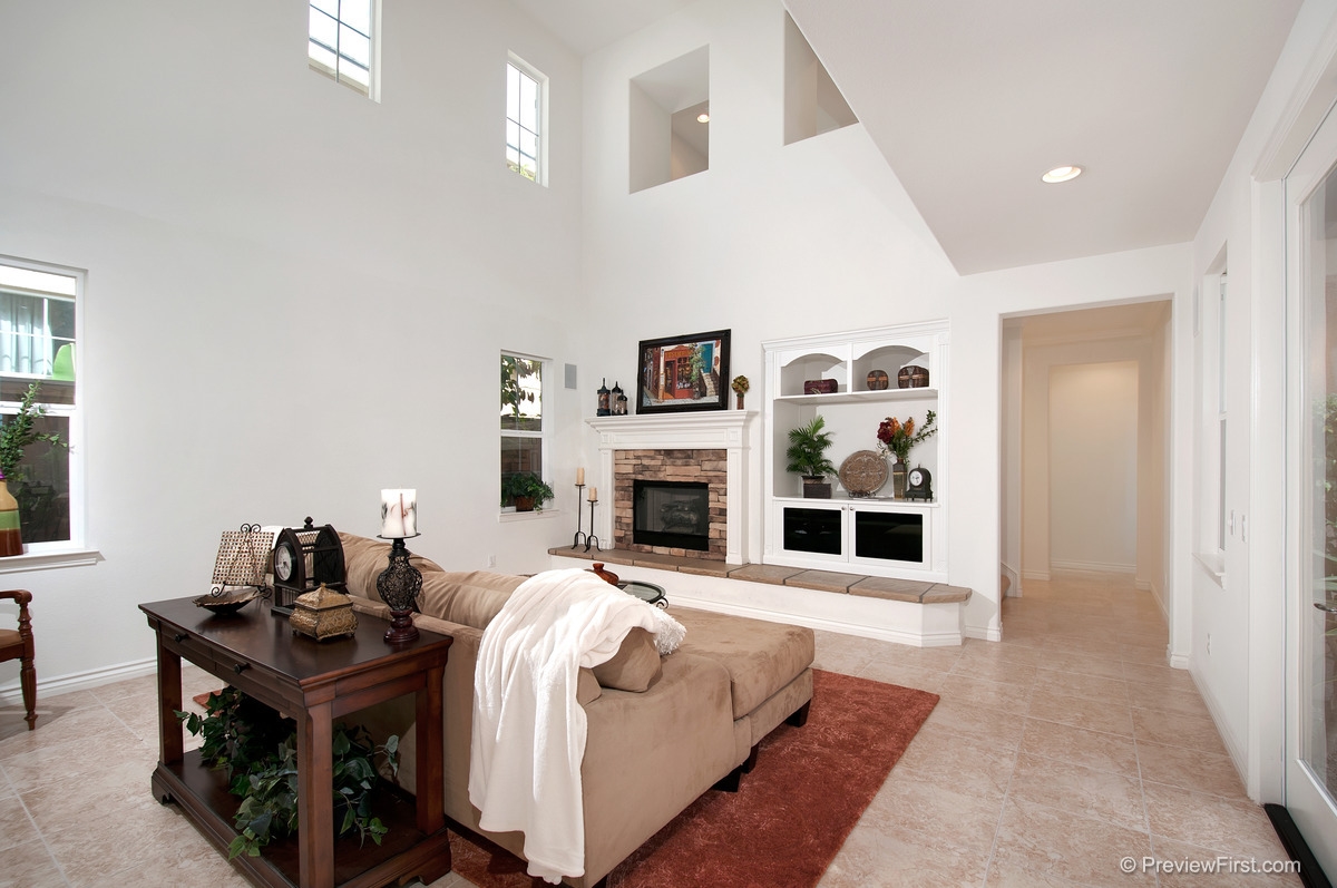 2661 Paradise Road Carlsbad, CA 92009 - Photo 8 of 25 Gallery Image 8