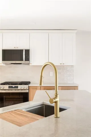 $575,000 | 874 Soaring Circle Northeast, Marietta, GA 30062