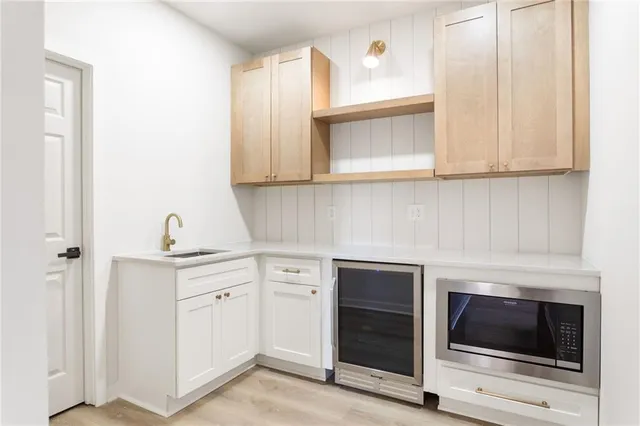 $575,000 | 874 Soaring Circle Northeast, Marietta, GA 30062