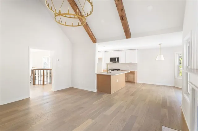 $575,000 | 874 Soaring Circle Northeast, Marietta, GA 30062