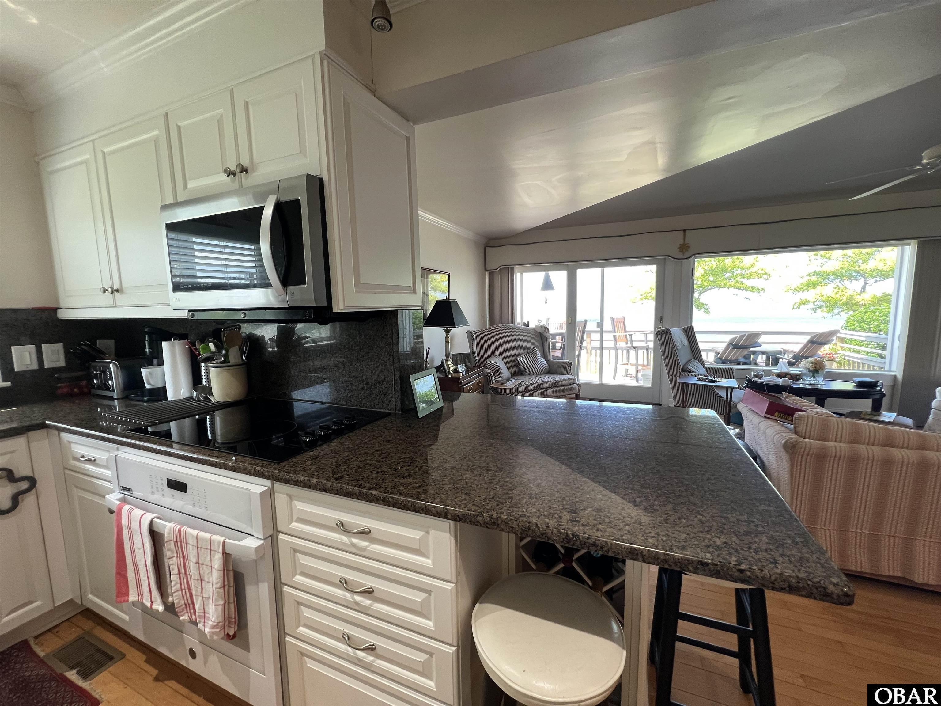 1318 Duck Road, Unit G Duck, NC 27949 - Photo 7 of 32