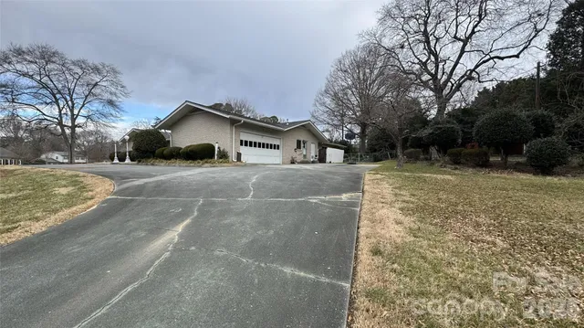 $599,995 | 938 Sandswood Drive, Gastonia, NC 28054