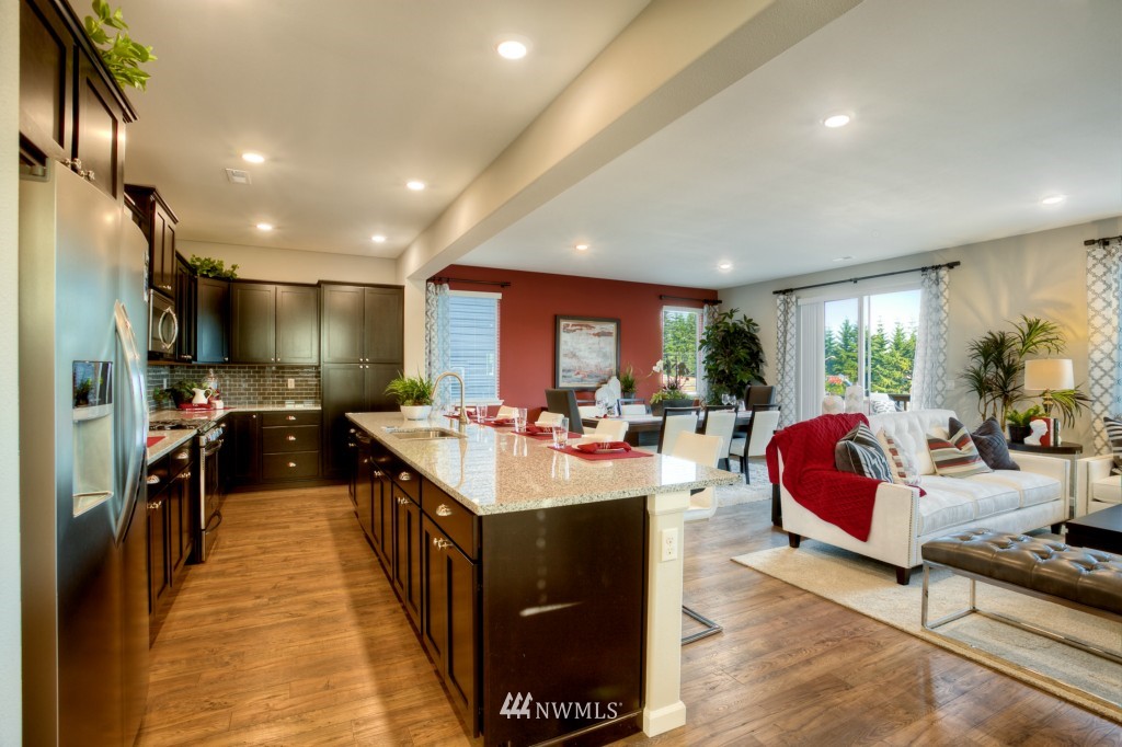 15917 Meridian Avenue South Bothell, WA 98012 - Photo 3 of 25