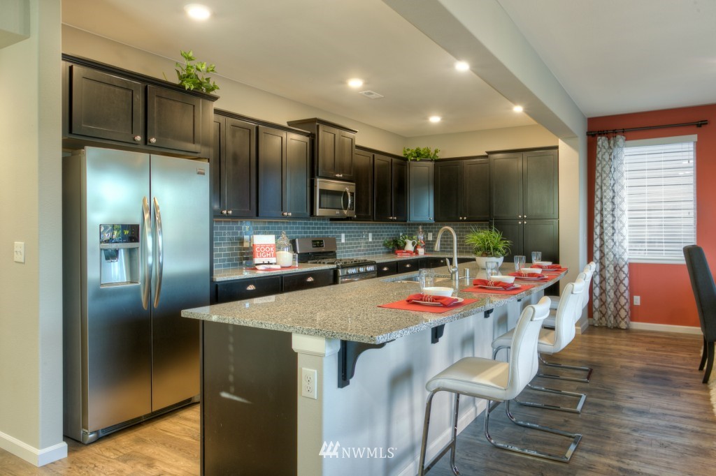 15917 Meridian Avenue South Bothell, WA 98012 - Photo 4 of 25