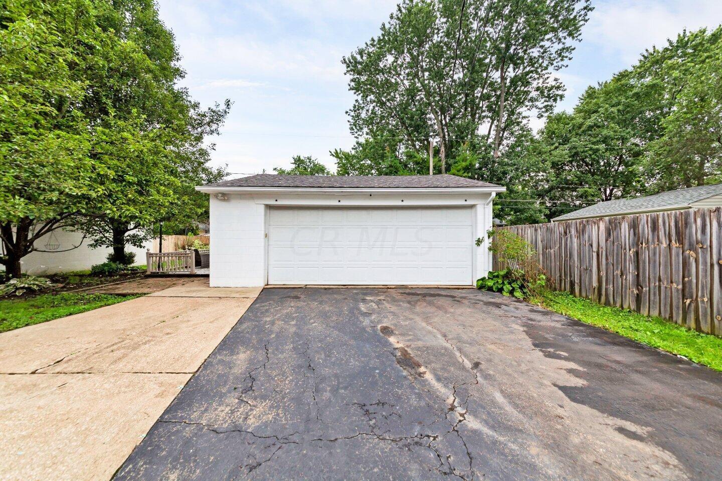 1868 Brookfield Road Columbus, OH 43229 - Photo 31 of 34 Oversized 2 car detached garage