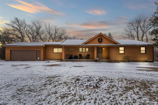 $635,500 | 9130 Bayfield Lane, Brighton, MI 48116