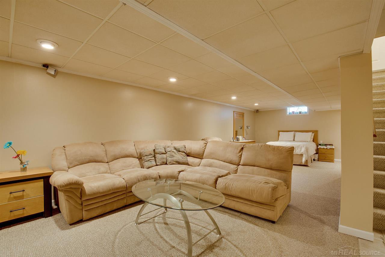2800 York Road Rochester Hills, MI 48309 - Photo 19 of 26
